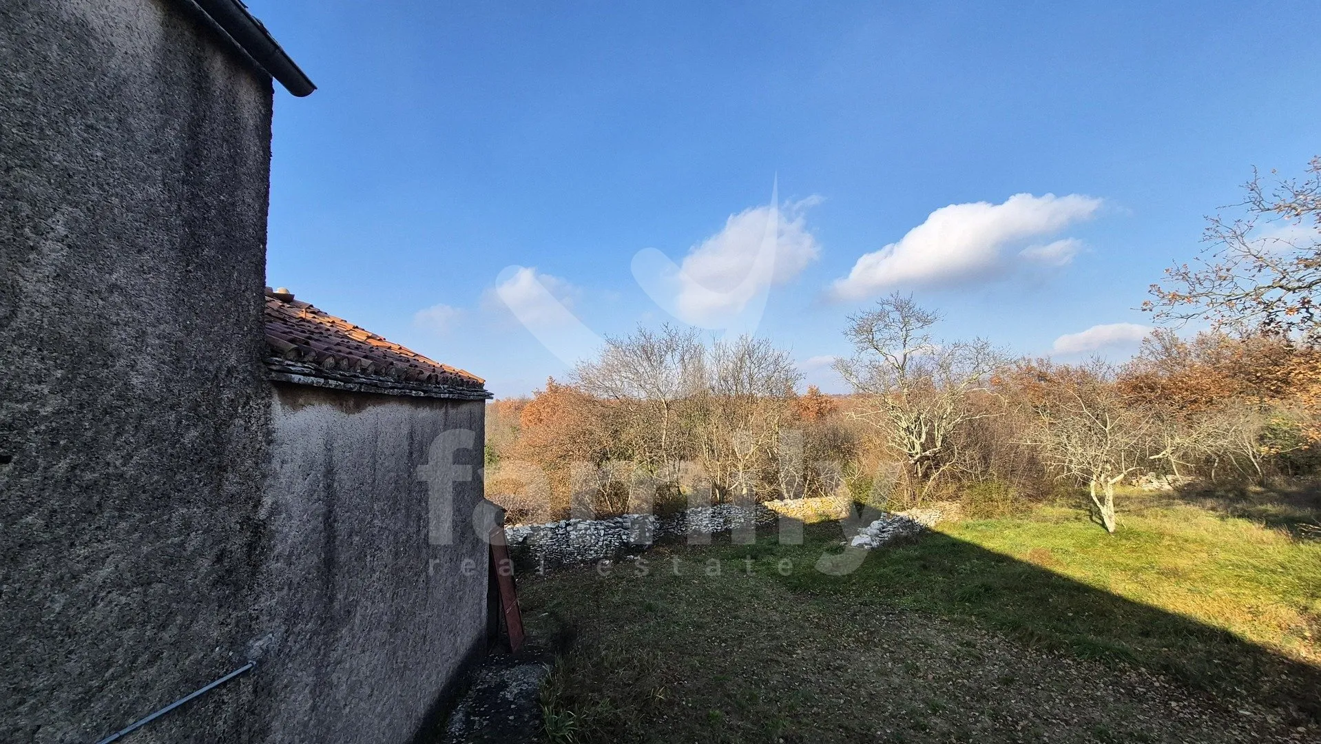 prodaja istarske kamene kuće na predivnoj lokaciji - slika 18