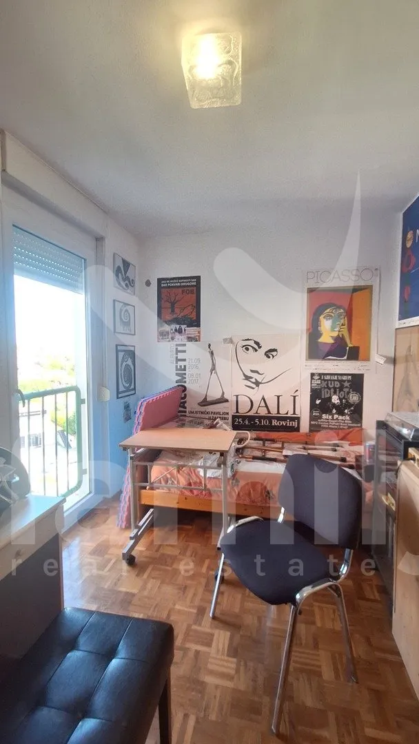samo kod nas - stan šijana pula sa liftom - slika 14