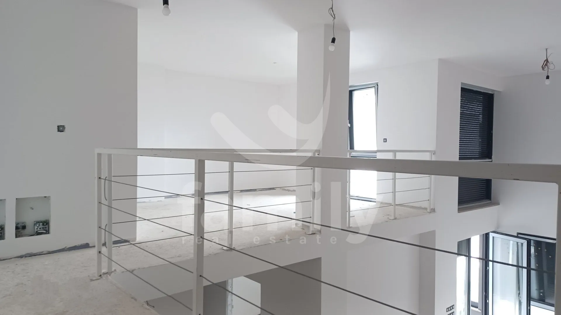 novi luksuzni penthouse na top lokaciji - slika 4