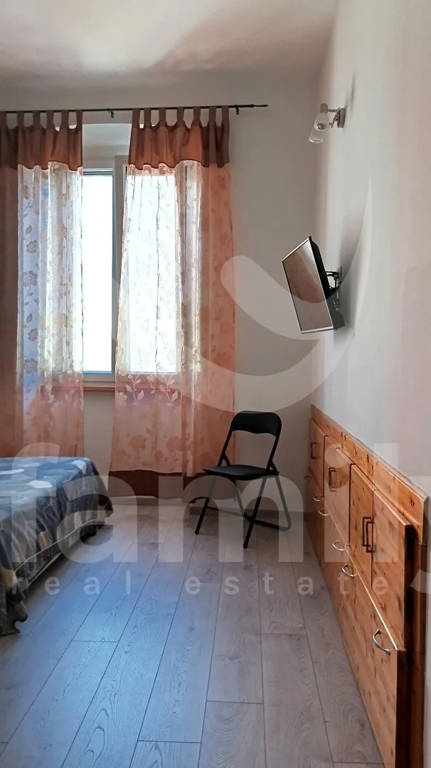 prodaja elegantnog dvosobnog stana s terasom - pula centar - slika 13