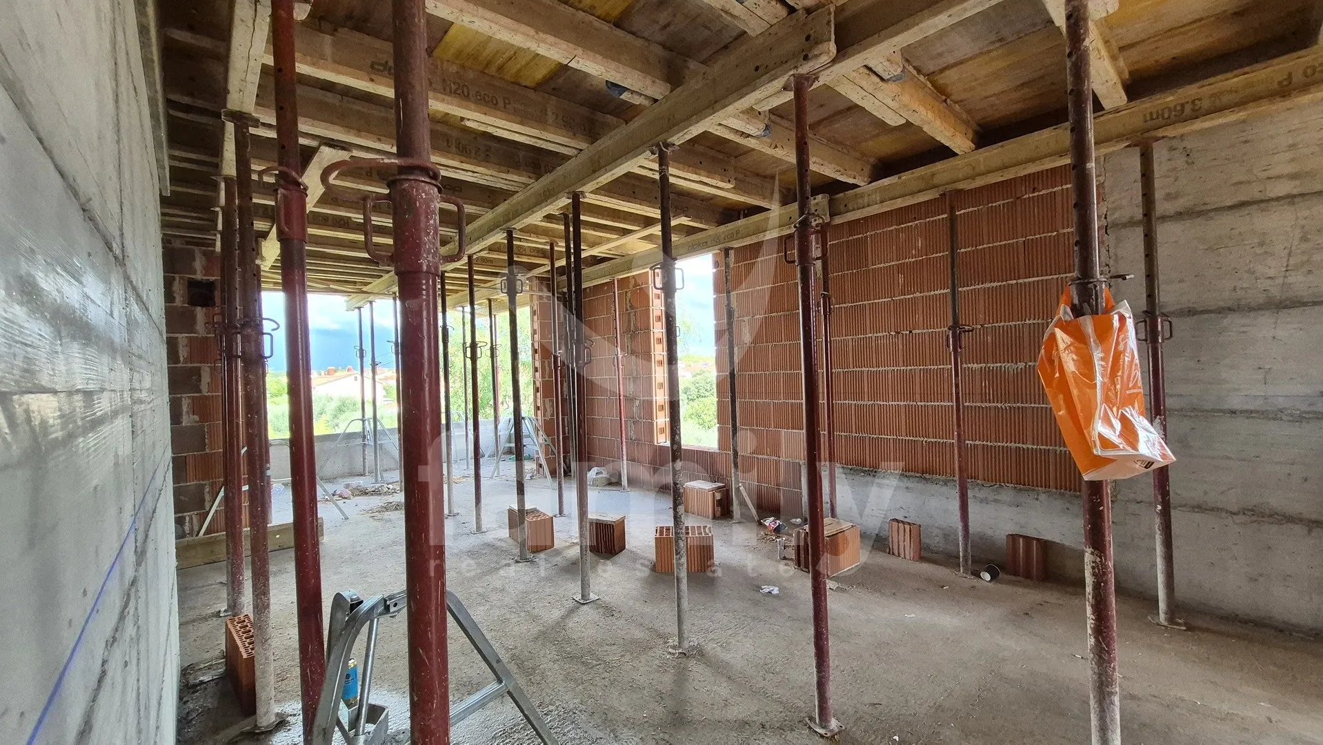 prostran penthouse u modernoj novogradnji - slika 20