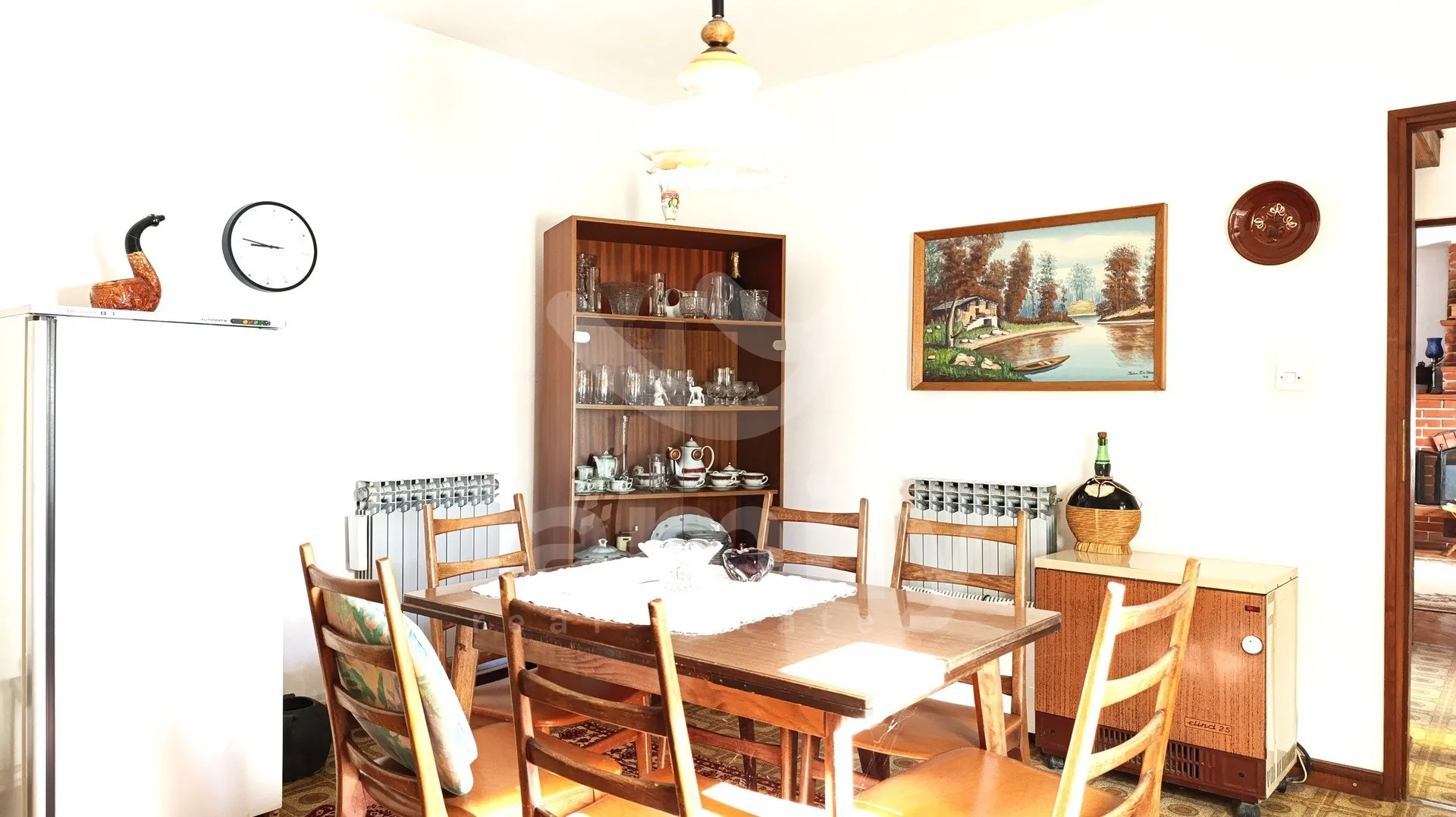 prodaja šarmantne kuće za renovaciju u mirnom naselju - slika 21