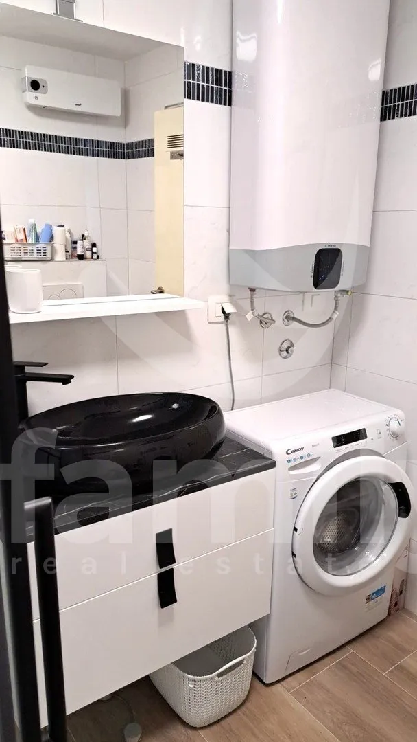 renoviran, namješten i moderan stan u puli - slika 4