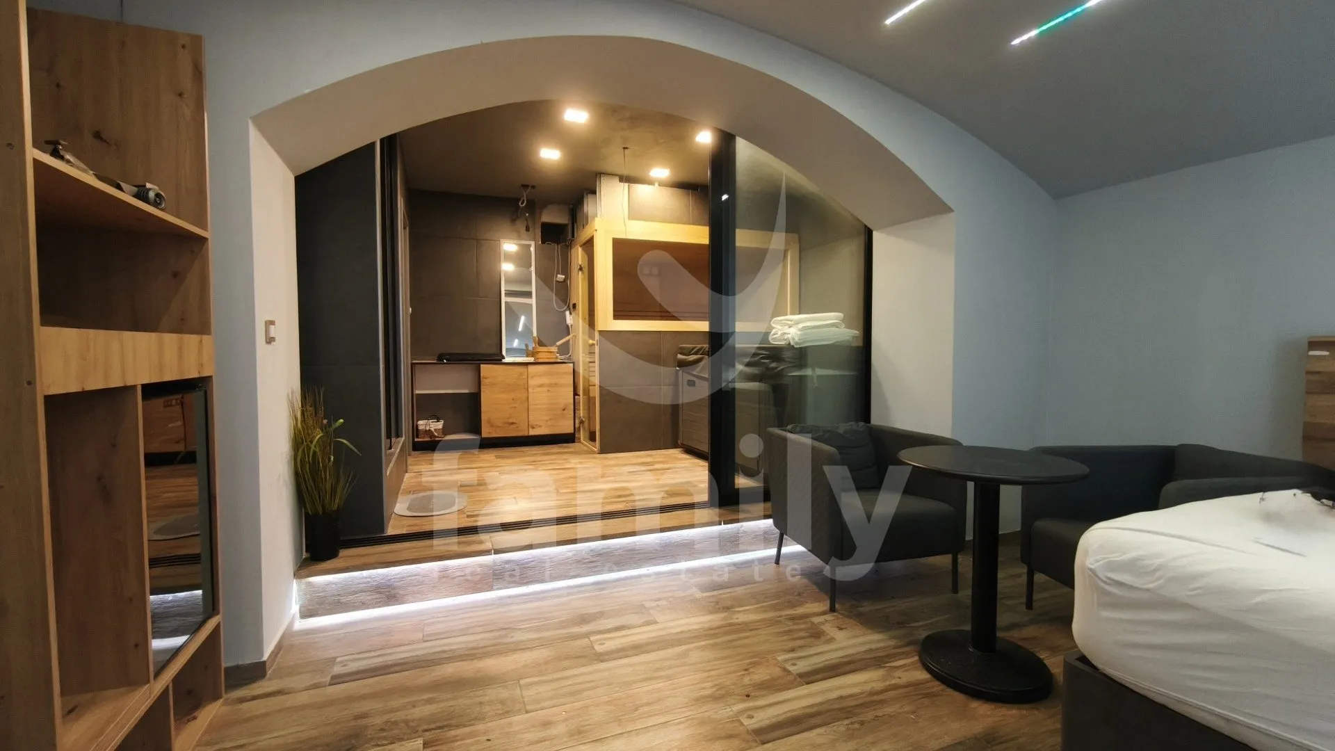 ekskluzivna prodaja atraktivnog apartmana na top lokaciji - slika 2