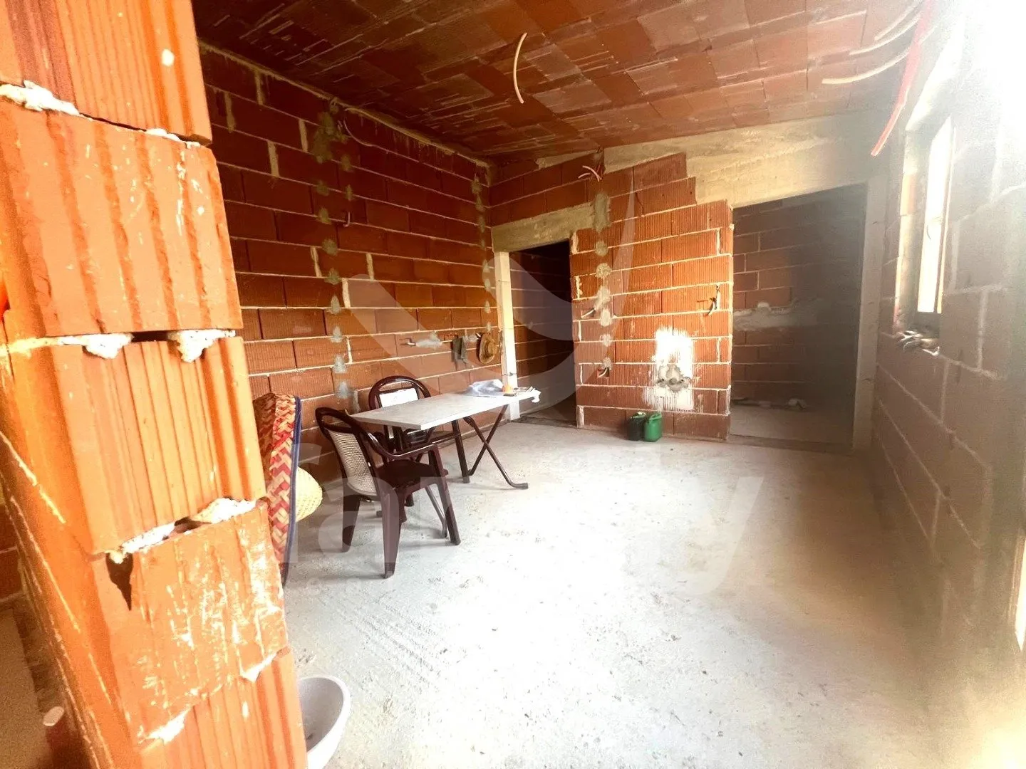 tri kuće za renovaciju na mirnoj lokaciji - slika 6