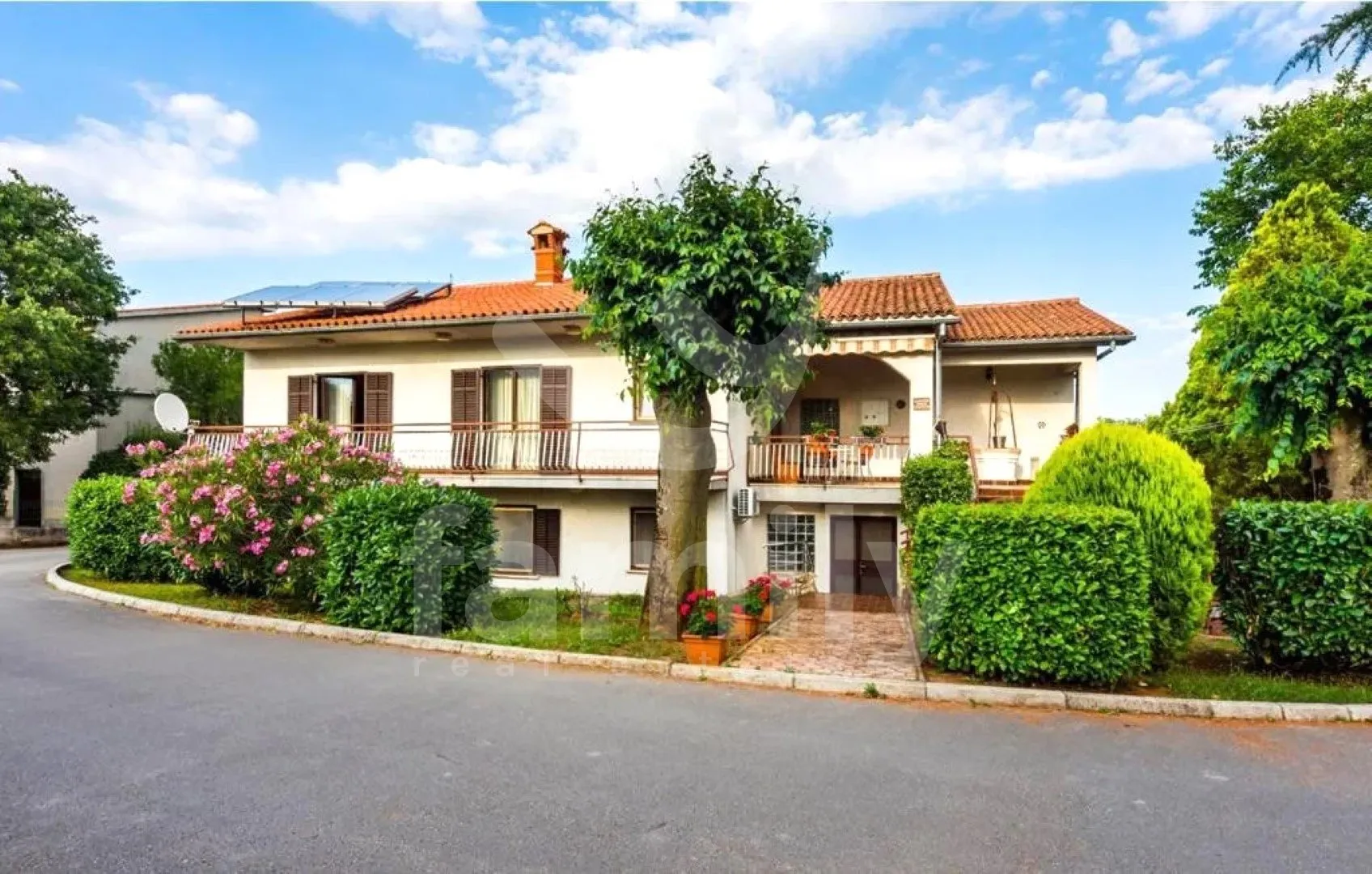 prodaja komforne visokoisplative katnice na veoma mirnoj lokaciji - slika 2