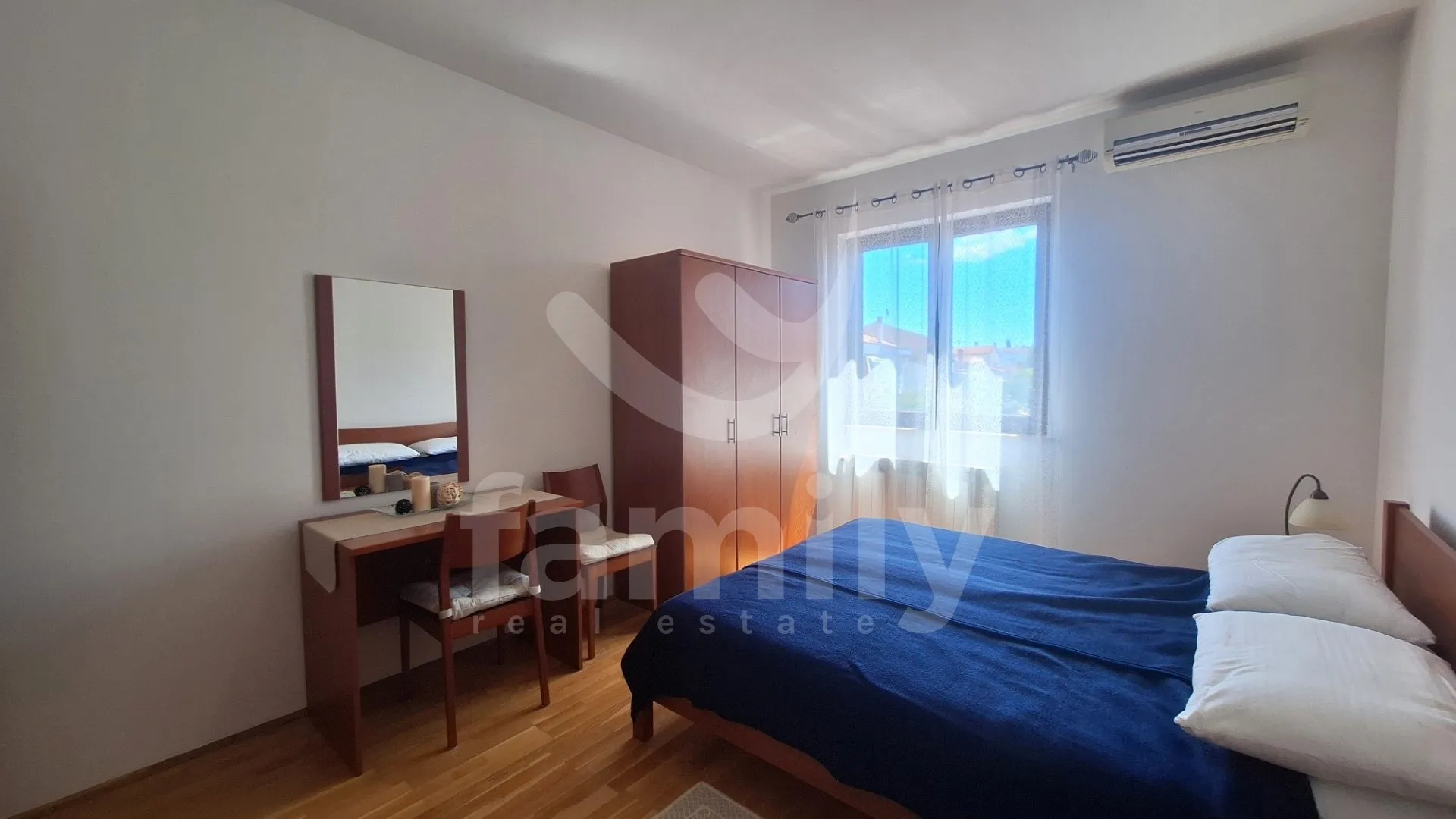 šarmantan jednosoban stan na 500 m od mora u rovinju - slika 9