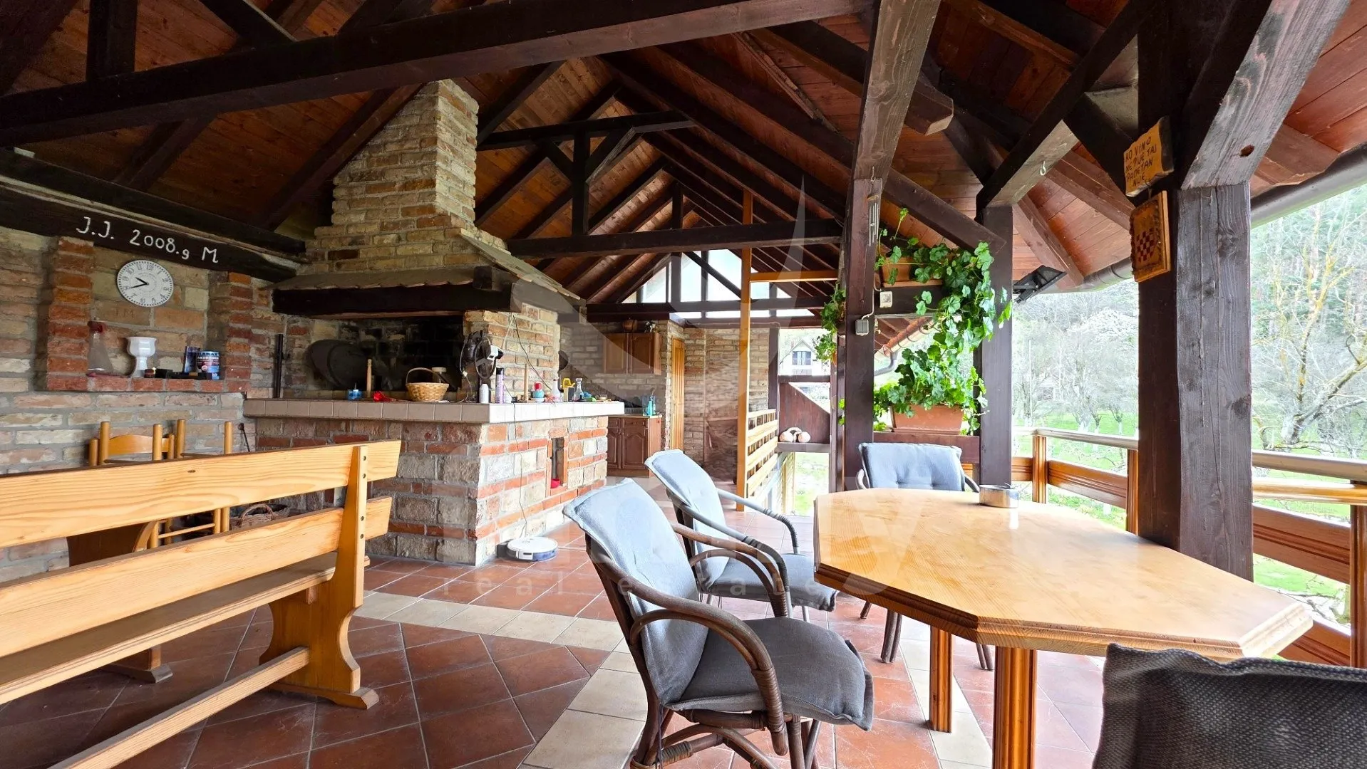 kuća na top lokaciji u velikoj sa velikim potencijalom - slika 18