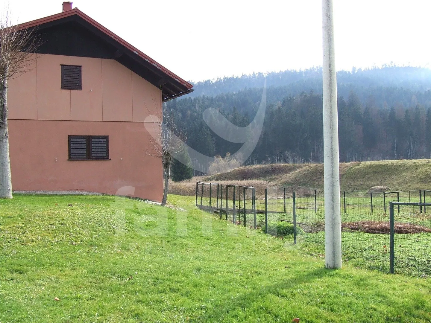 prodaja kuće s dvije gospodarske zgrade - veliki potencijal - slika 10