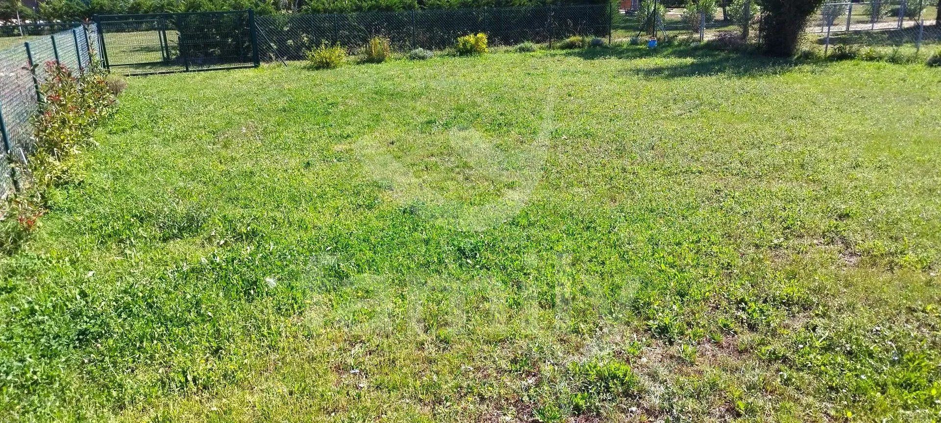 parcela uz plažu - prilika - slika 3
