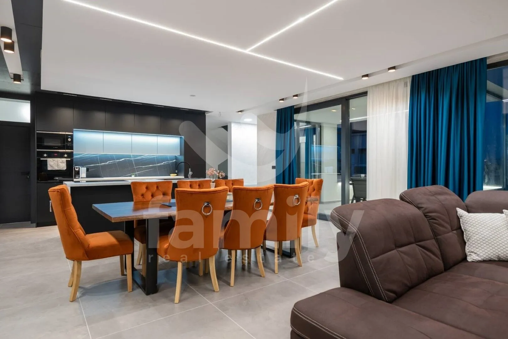 prestižna villa sa panoramskim pogledom na more - slika 3