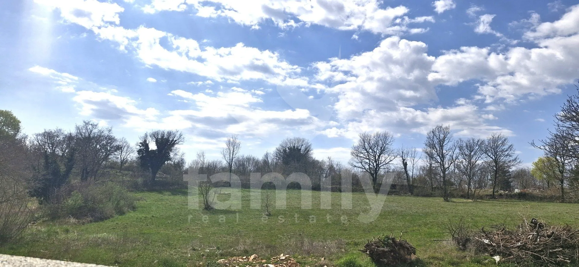 Zemljište Sa Ishodovanom Građevinskom Dozvolom I Projektom - Svetvinčenat