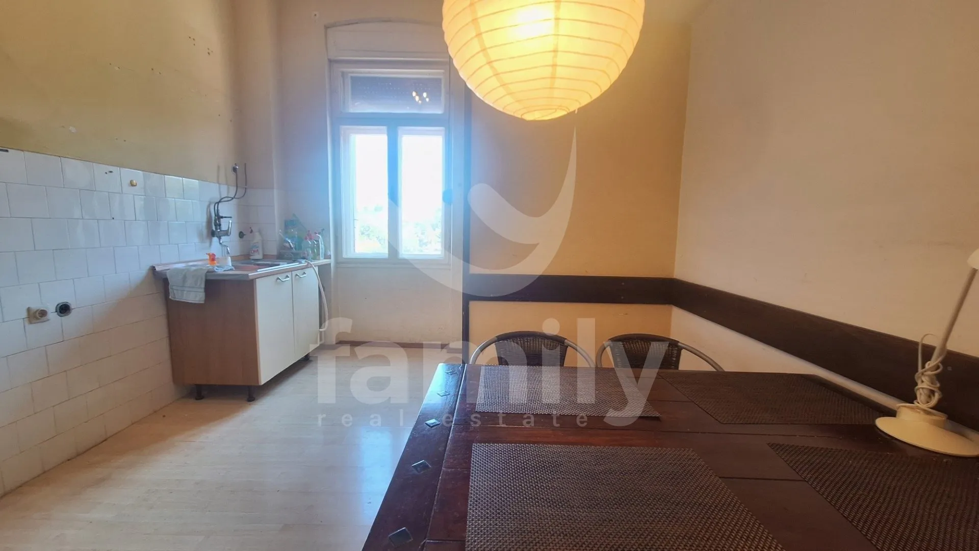 prodaja dvosobni stan rovinj centar - pogled na more - slika 5