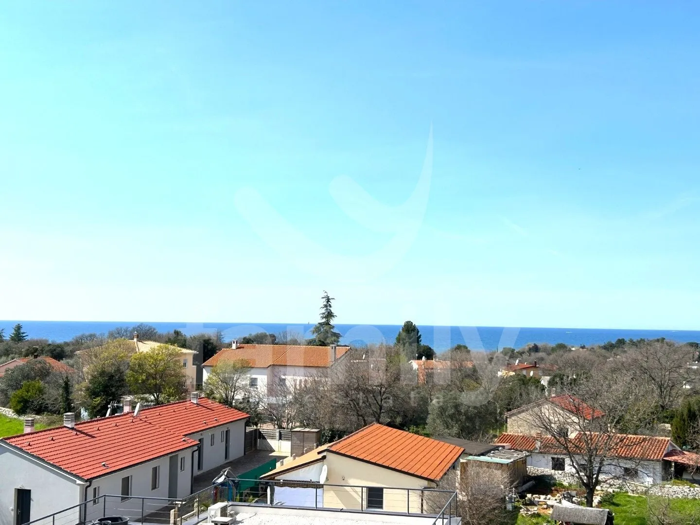 kuća na odličnoj lokaciji s bazenom i pogledom na more - slika 8