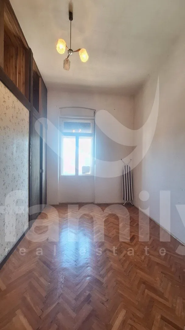 prodaja dvosobni stan rovinj centar - pogled na more - slika 9