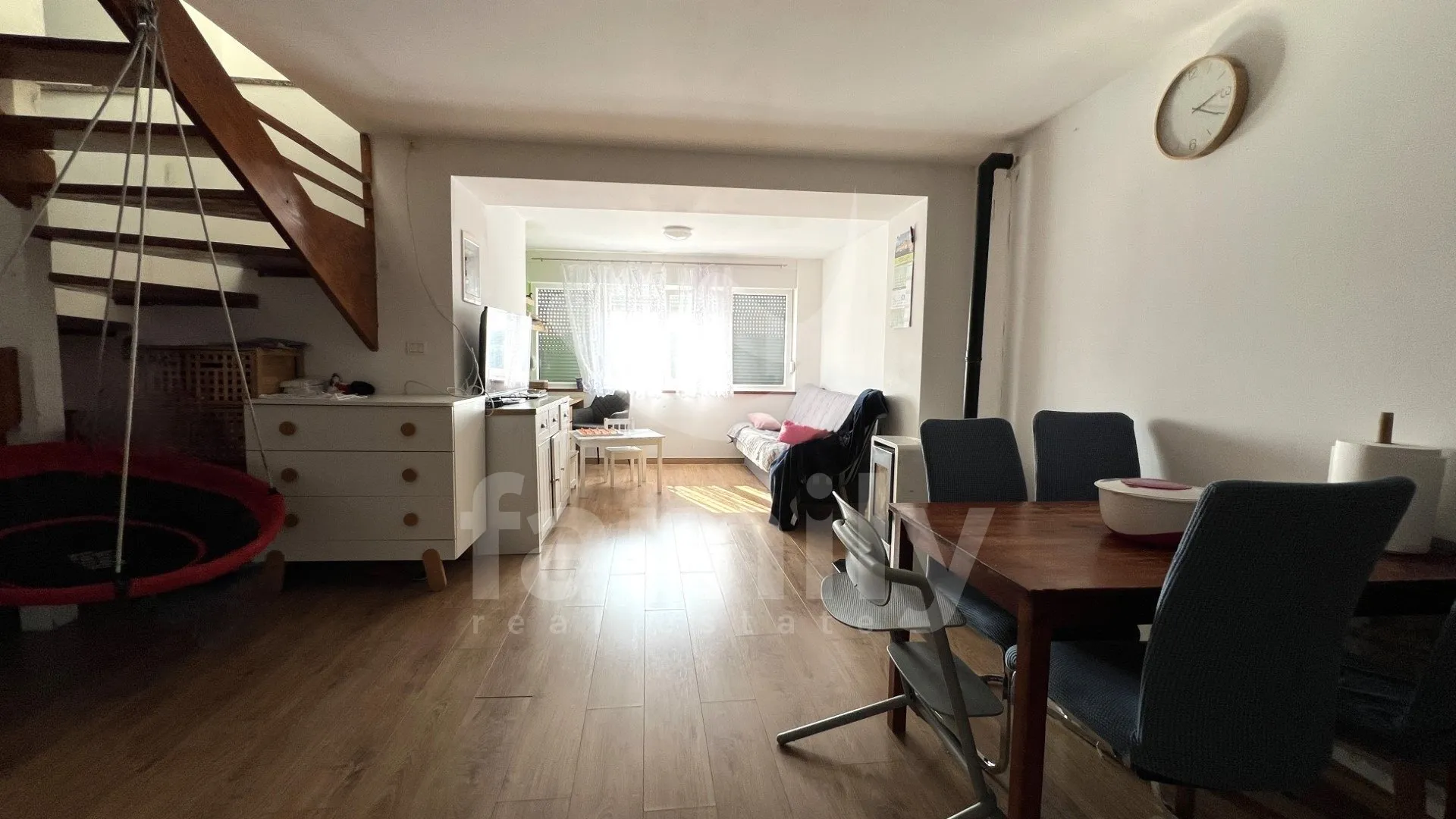 prodaja visokoisplative kuće sa dva apartmana u rovinju - slika 2