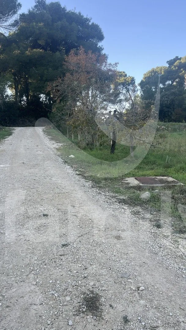 ekskluzivno građevinsko zemljište stambene namjene - slika 4