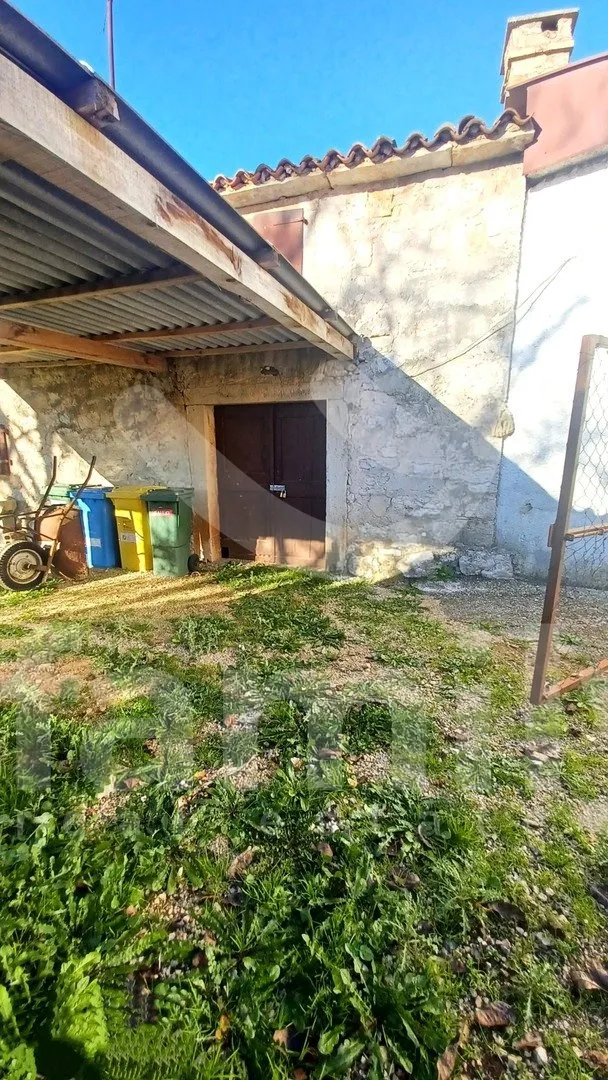 prodaja obiteljske kuće u nizu u okolici višnjana - slika 22