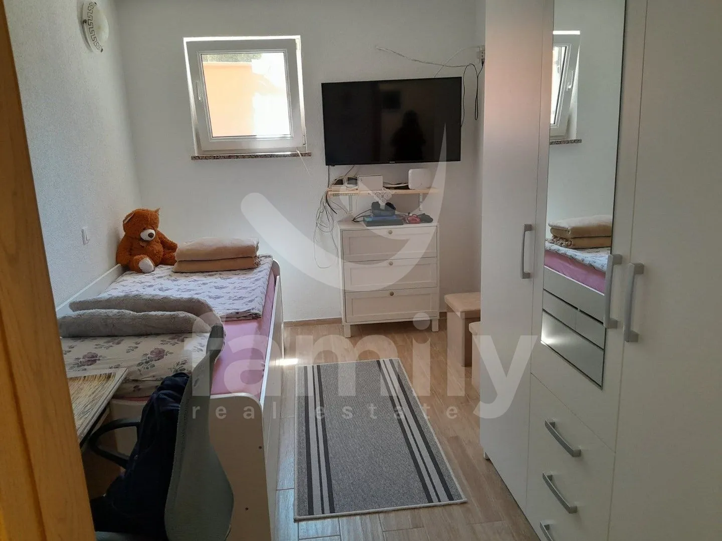 šarmantan stan s vrtom u mirnom dijelu medulina - slika 8