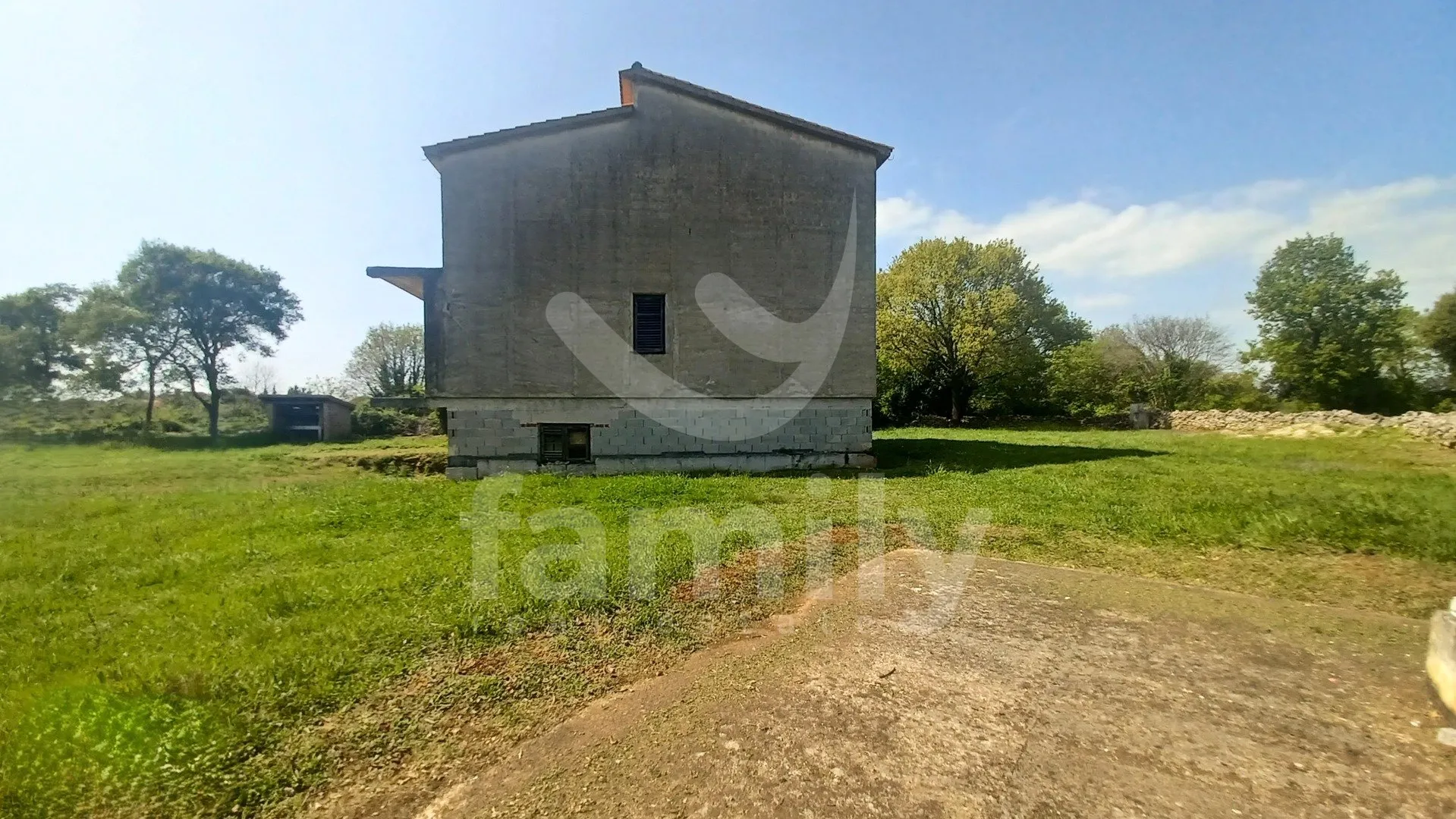 prodaja kuće u roh-bau fazi u šišanu - ogroman potencijal - slika 6