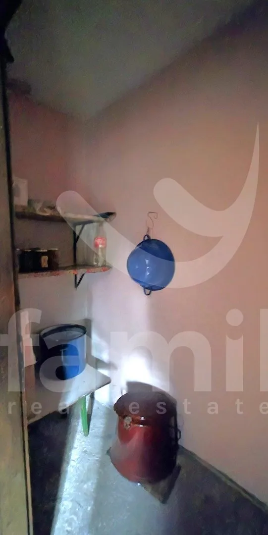 prodaja kuće s pomoćnim objektima te dva jutra zemlje u lađevcu - slika 16