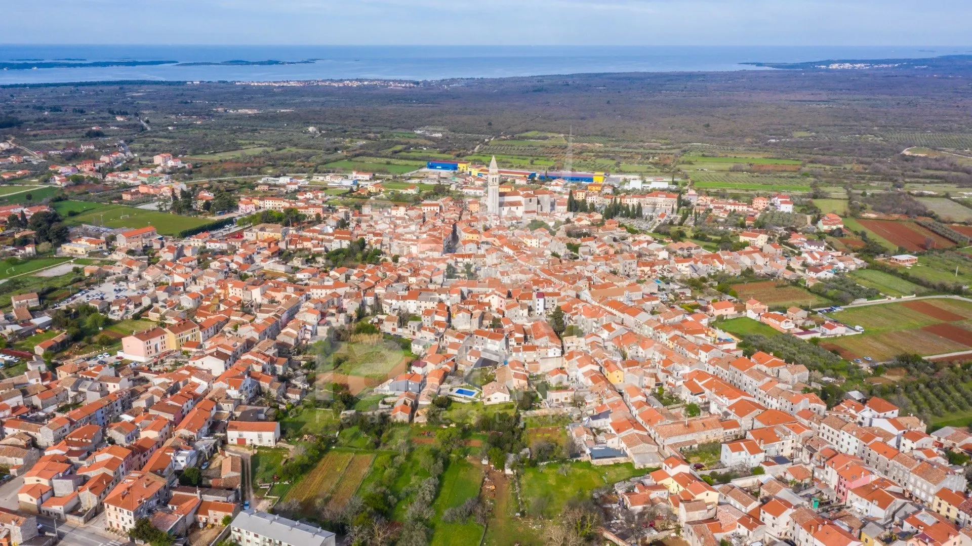 zemljište pozamašne površine 35 500 m2 za investiciju turističke namjene - slika 4