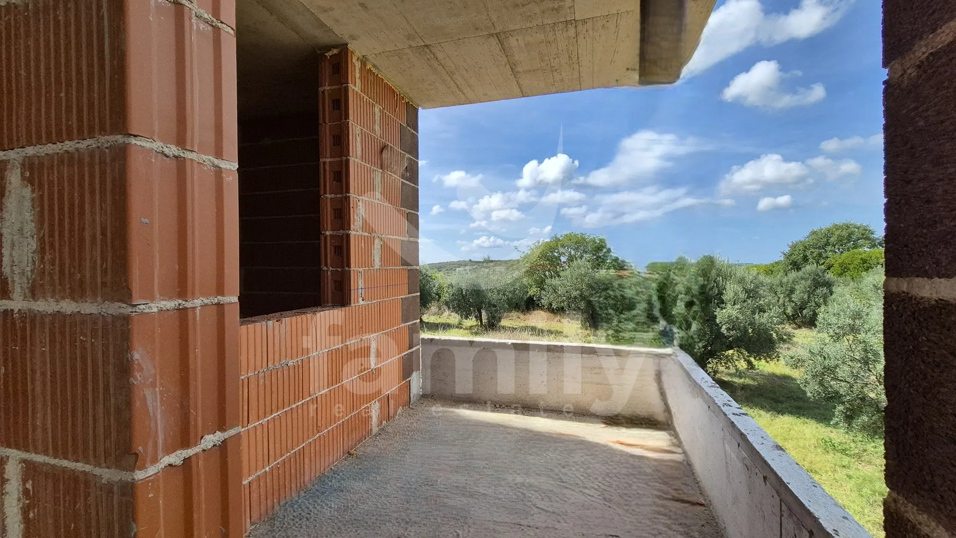 visokokvalitetan dvosoban stan sa pogledom na maslinike - slika 3