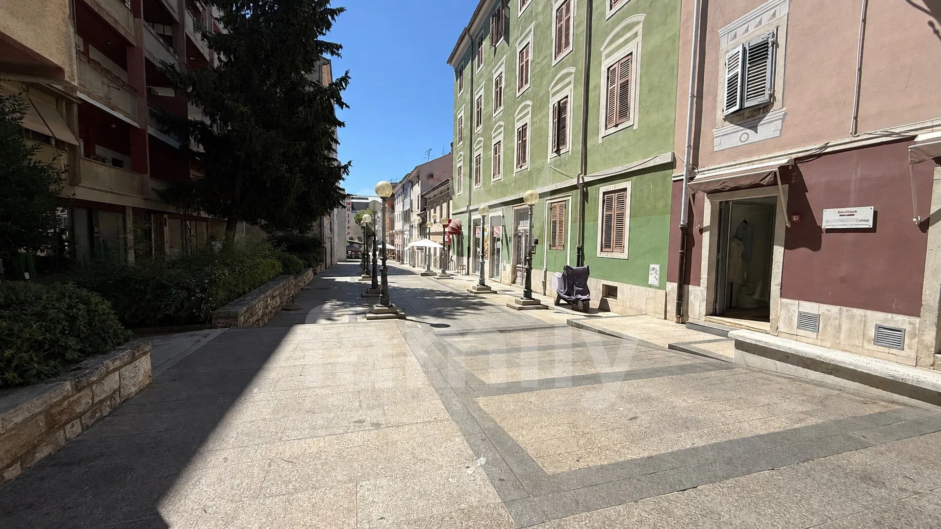 najam poslovni prostor pula centar - slika 2