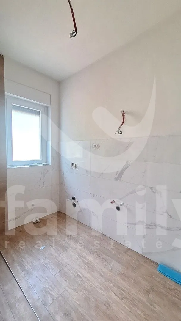 prodaja komforan dvosoban stan novogradnja blizu mora - slika 13