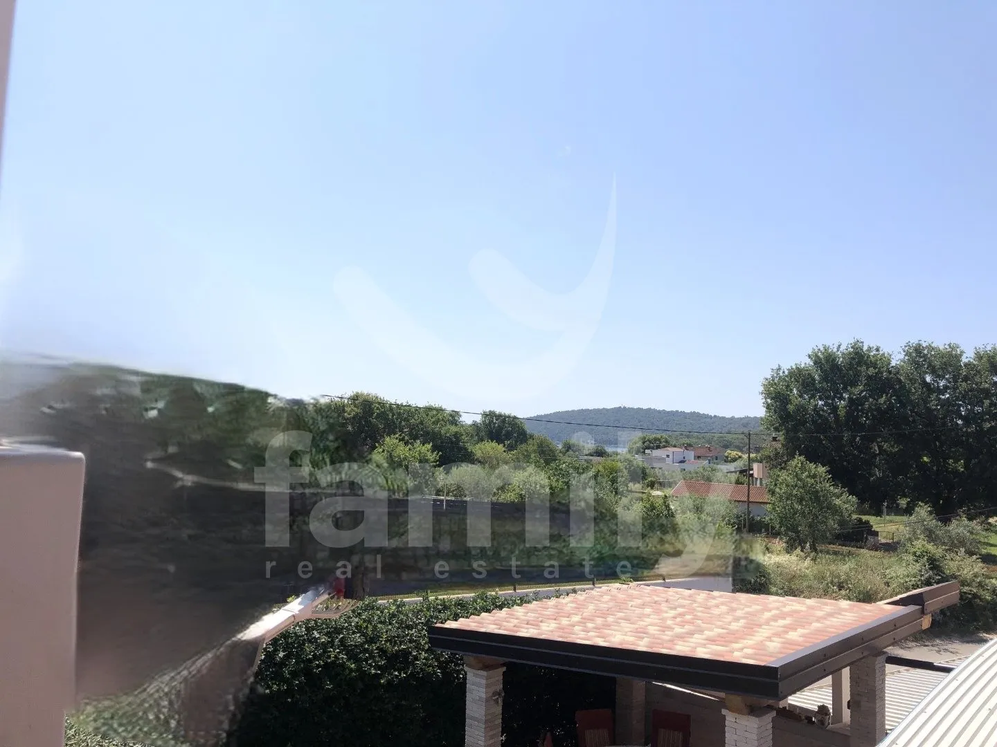 prostrana moderna vila sa konobom blizu mora - slika 5