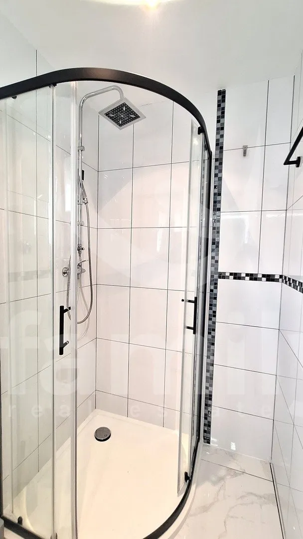 apartmanska kuća sa bazenom blizu mora - slika 7