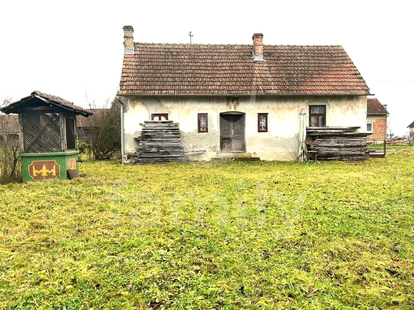 ekskluzivno prodaja dviju samostojećih kuća na atraktivnoj lokaciji - slika 2