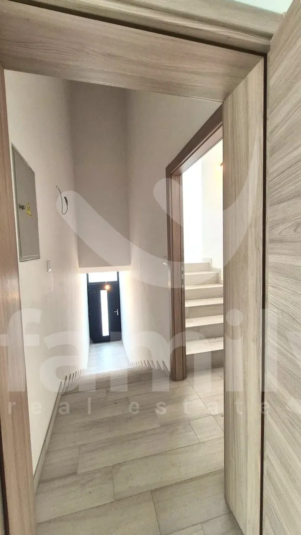 prodaja stana na vrhunskoj lokaciji sa pogledom na more - slika 18