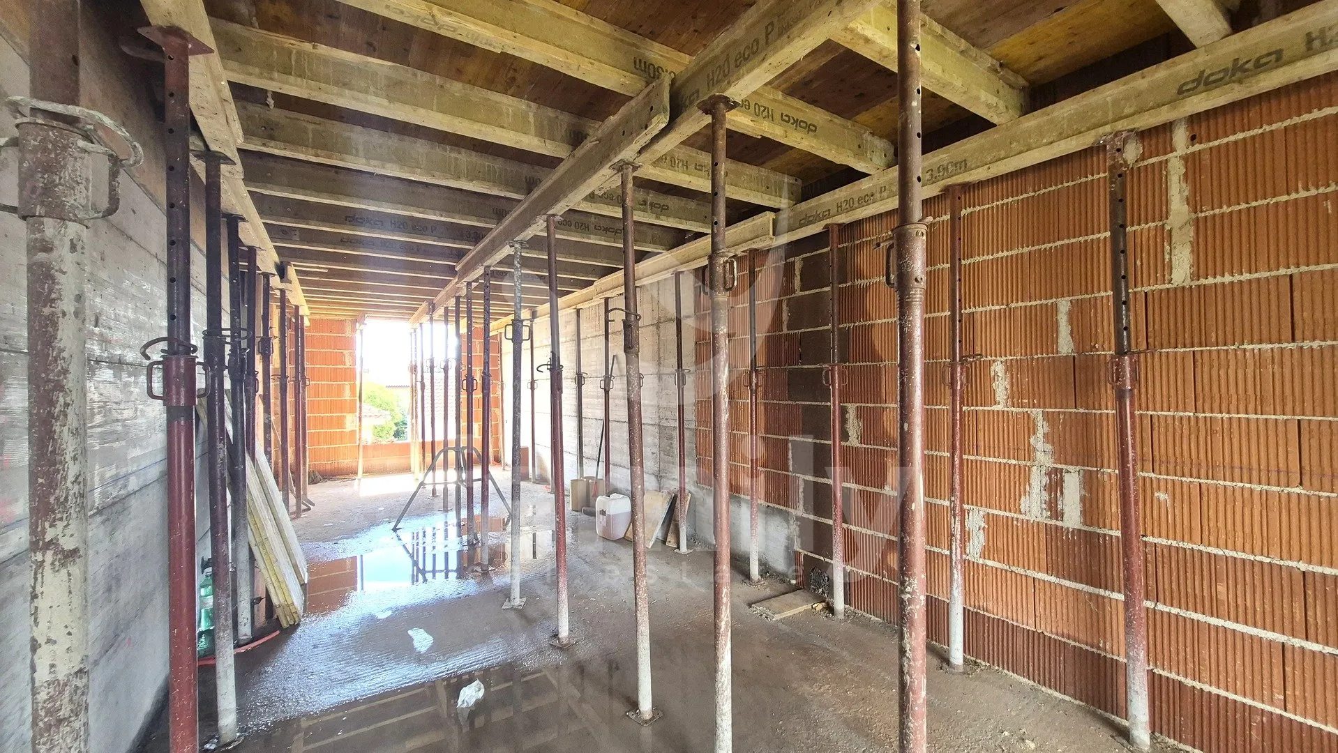 prostran penthouse u modernoj novogradnji - slika 24