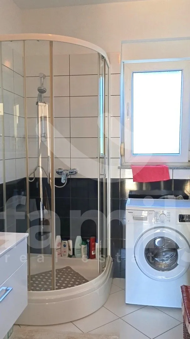 ekskluzivna prodaja - elegantna kuća na mirnoj lokaciji - slika 11