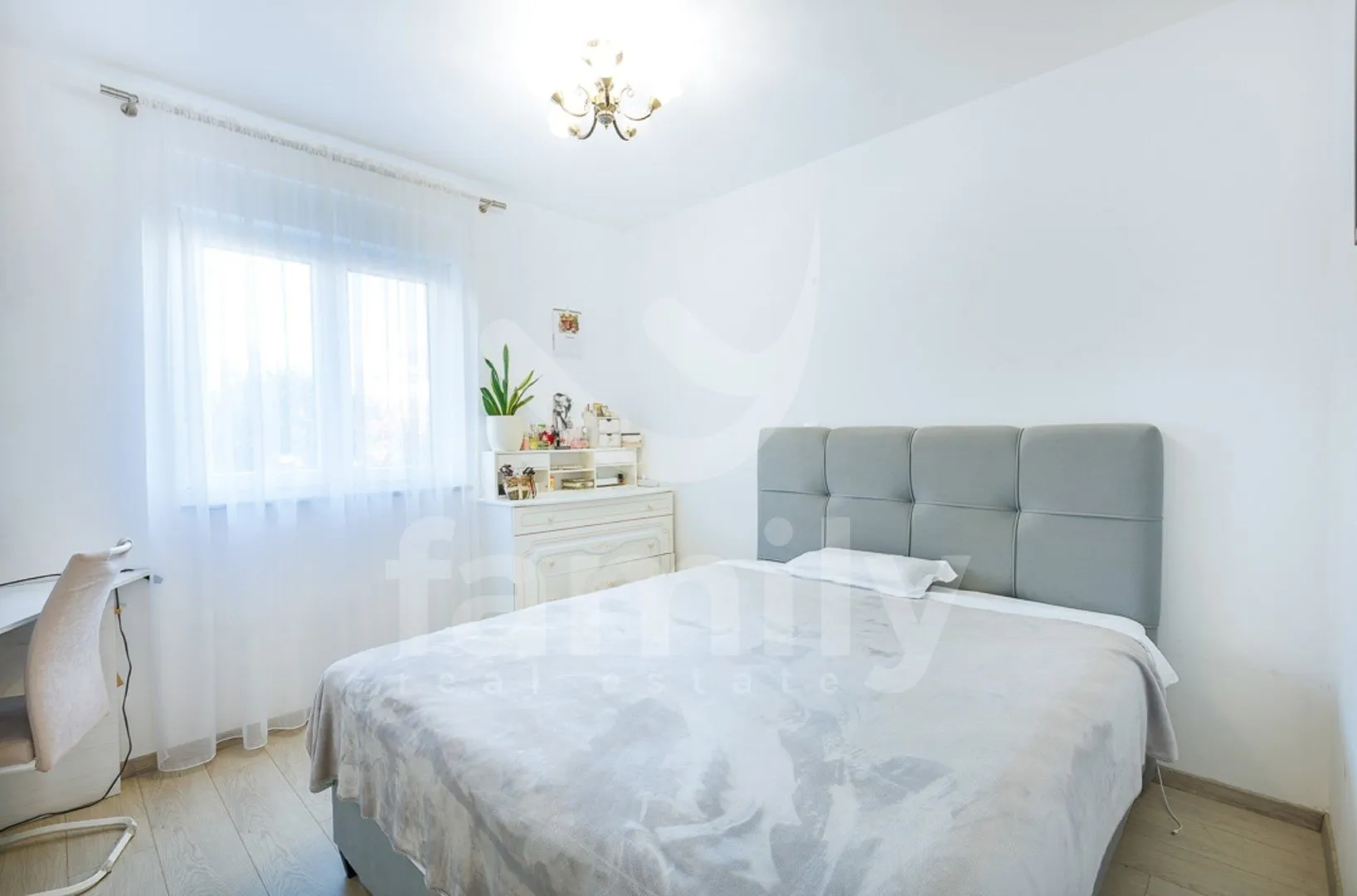 prodaja obiteljski stan s apartmanom i vrtom pula veli vrh - slika 5