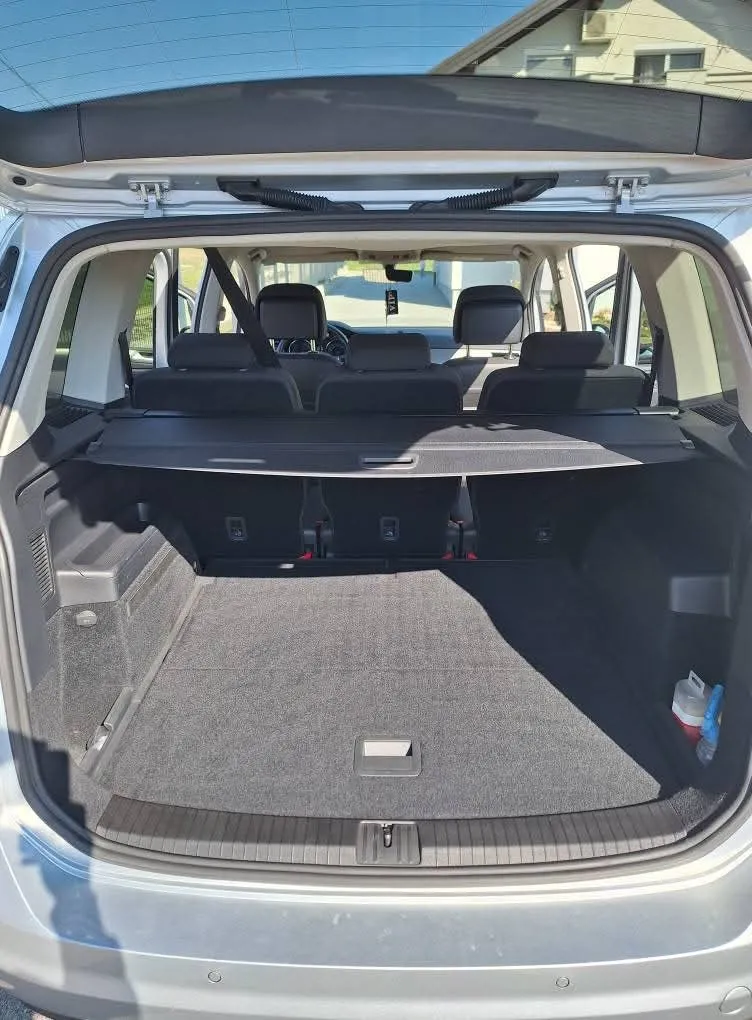 vw touran 2.0 tdi, dgs, 2020g, top stanje!!! - slika 11
