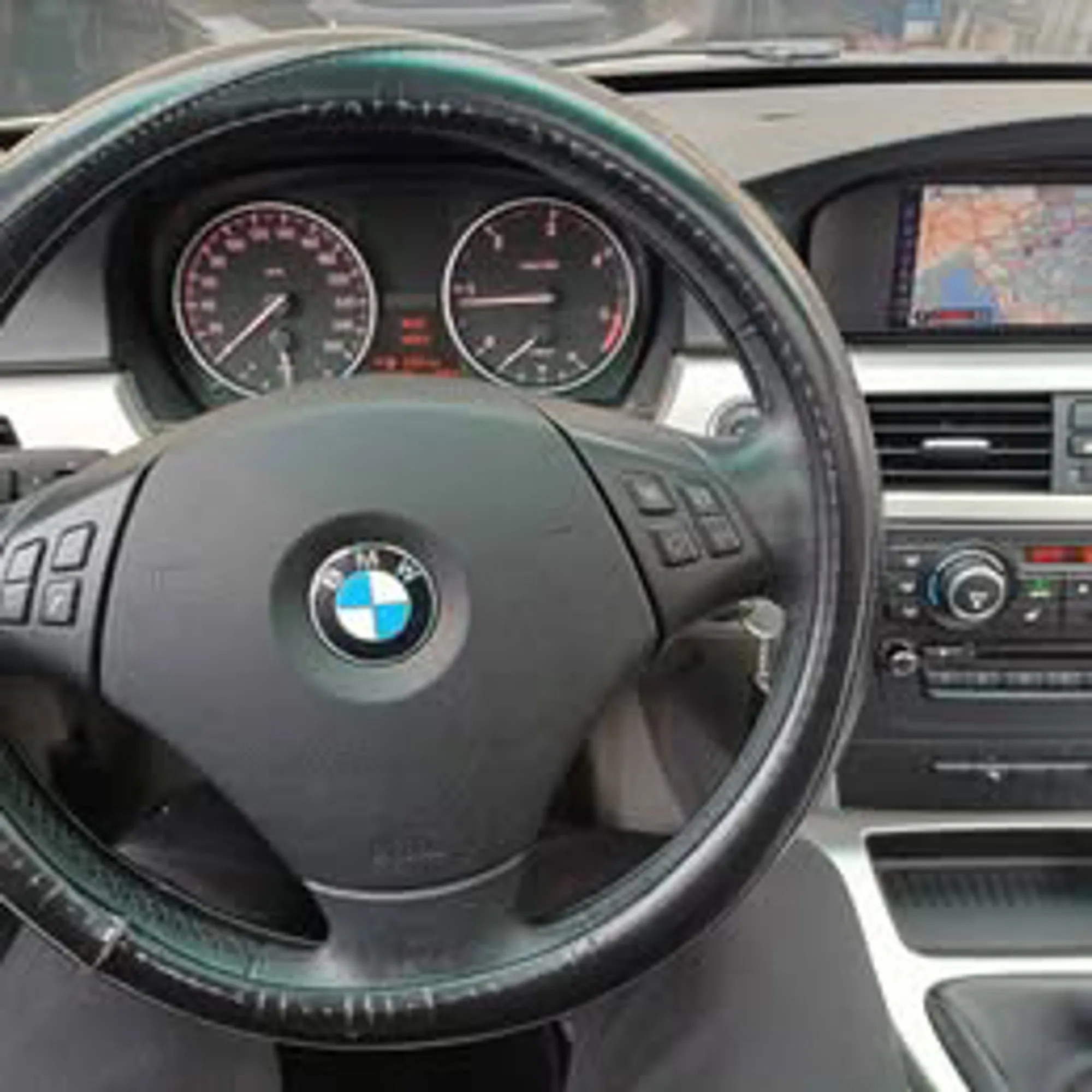 bmw 320d e91 - slika 2