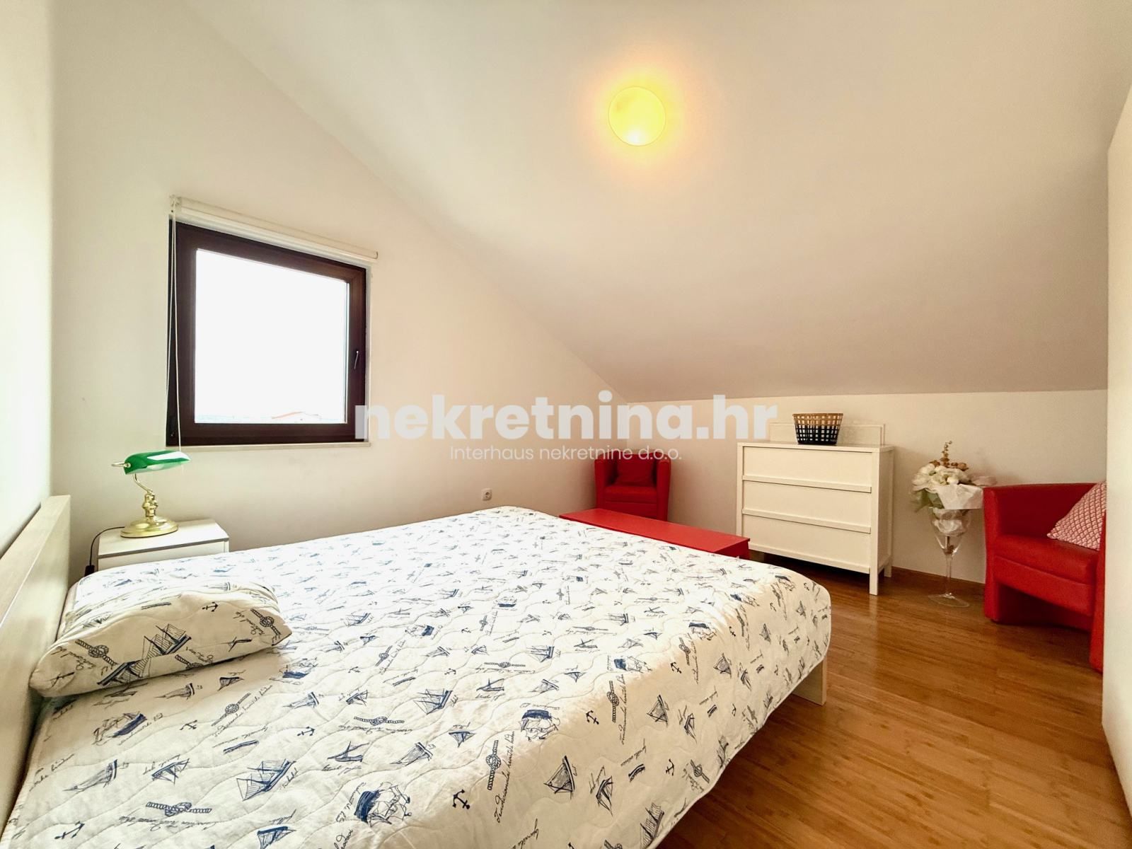 prodaja – kuća – sv. filip i jakov – 405m2 – 4 apartmana - slika 8
