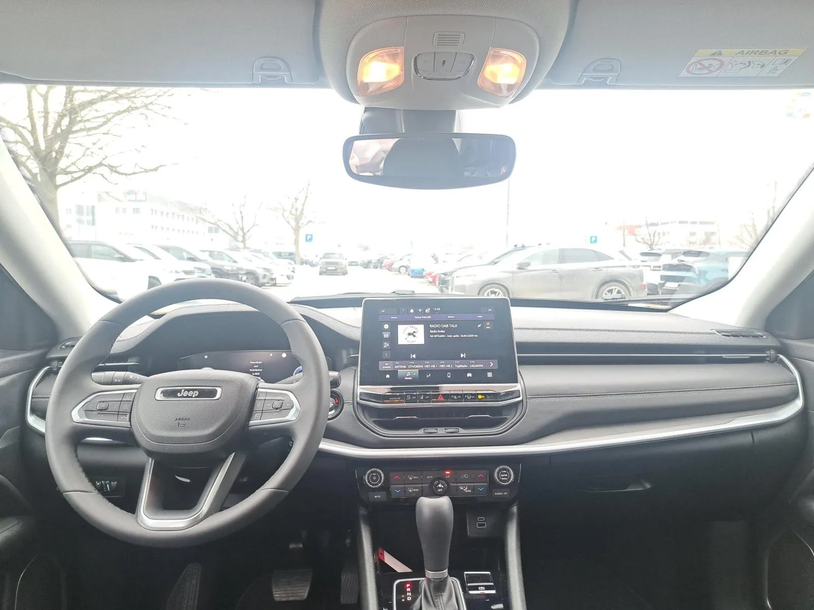 jepp compass 1.5 e-hybrid 130 dct fwd altitude - slika 10