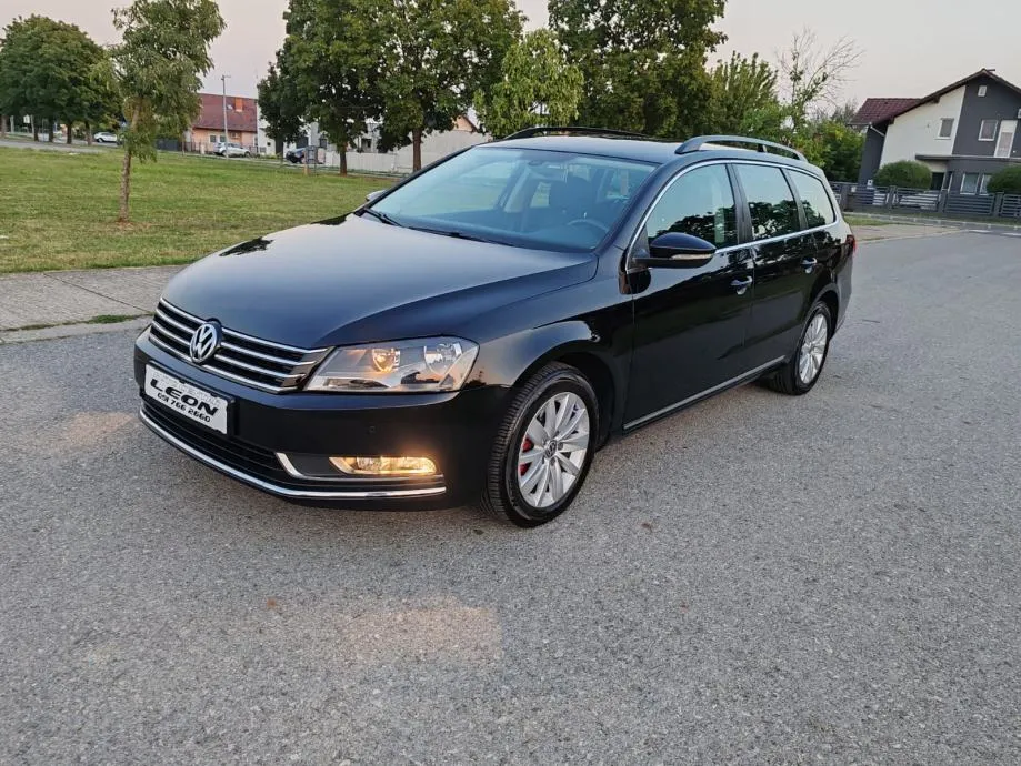 VW Passat Variant 1,6 TDI 153000 KM , 2013 g. KARTICE - Slavonski Brod