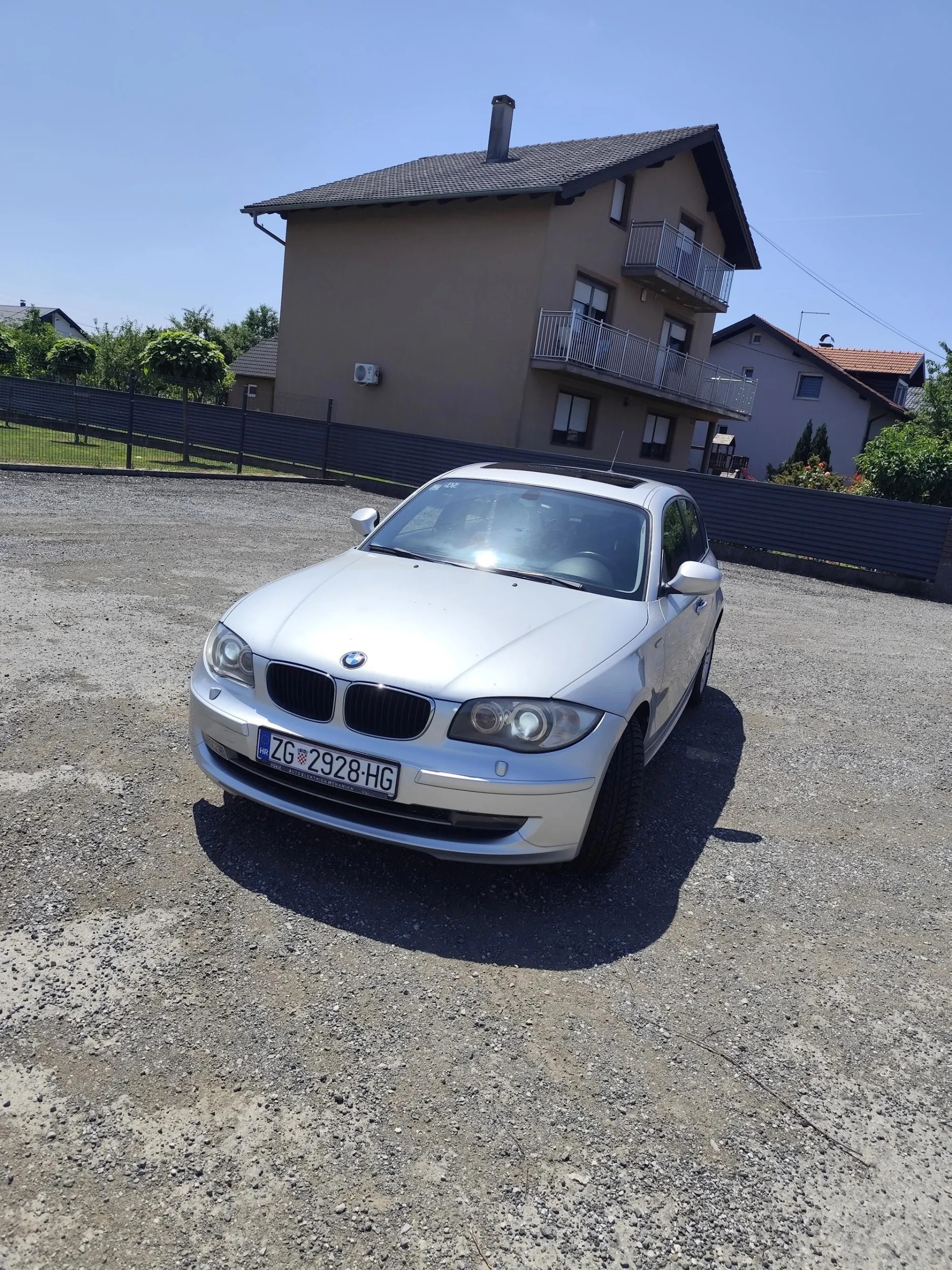 bmw serija 1/116d - slika 2