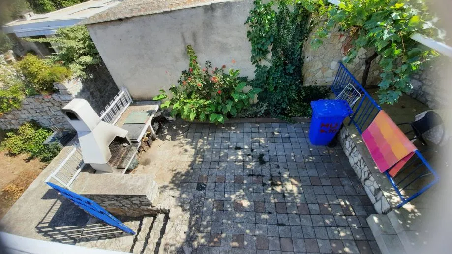!!kuća s dvorištem,staro selo: murter, 105.00 m2 (prodaja) - slika 22