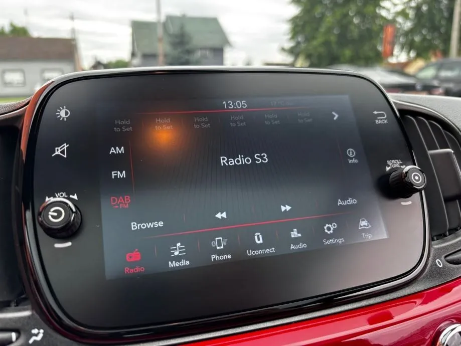 fiat 500 1,0 gse •2023.g.•dolcevita•16 300 km•leasingbezučešća• - slika 14