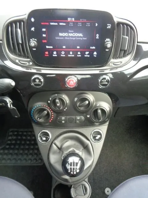 fiat 500 1,0 mh club/klima/tempo/7xab/dab radio/applay/mfu/reg 07/26 - slika 22