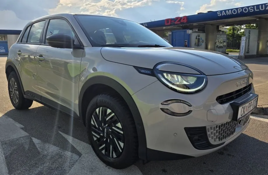 fiat 600 1.2 e-hybrid aut. - slika 6