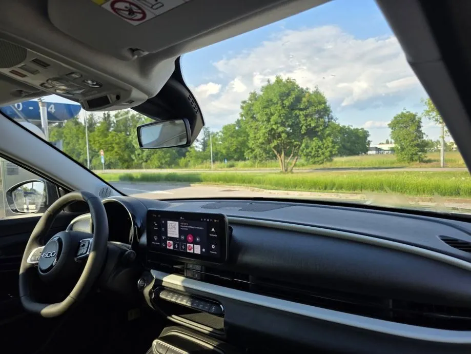 fiat 600 1.2 e-hybrid aut. - slika 12