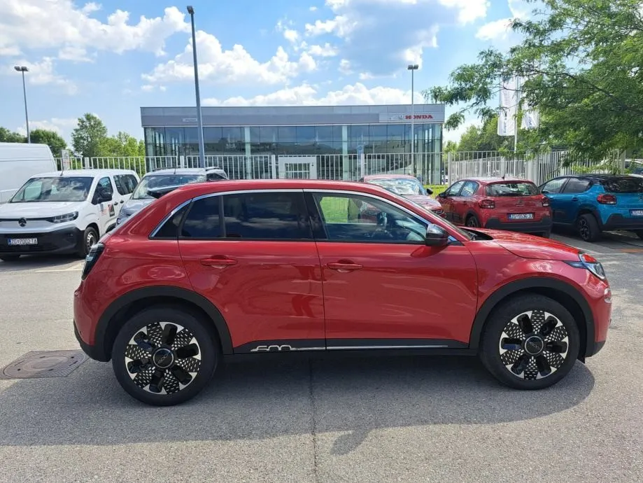 fiat 600 la prima hybrid 100 - slika 6