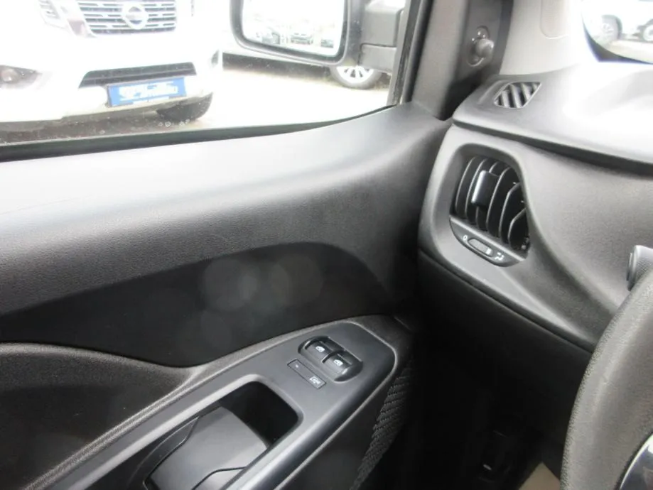 fiat doblo maxi furgon 1,6 mjtd,120ks,professional,kuka,klima,ele.pake - slika 13
