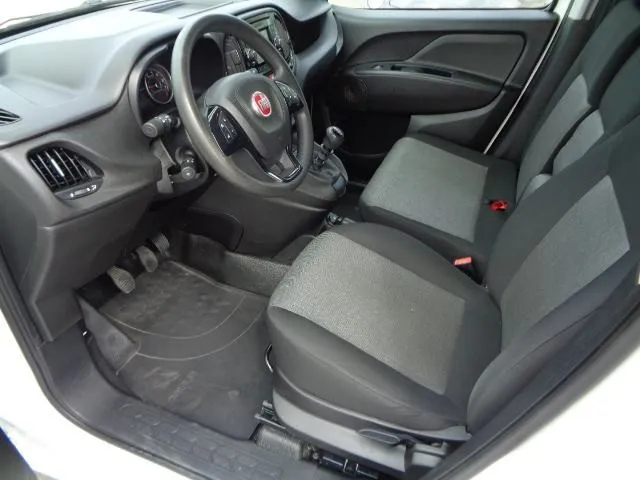 fiat doblo maxi furgon 1,6 mjtd/88kw/3sjed/stalaže/navi/kam/tempo/..., - slika 12